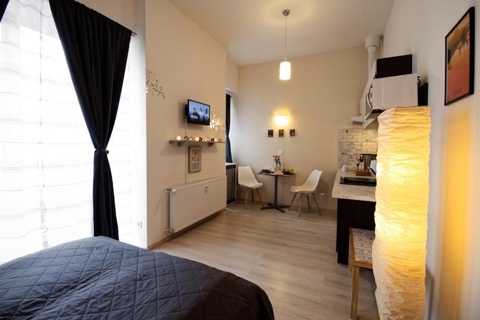 Cosy Studio, 15Min To Old Centre, Self-Check In, Free Wifi, Welcome Drink! 프라하 외부 사진