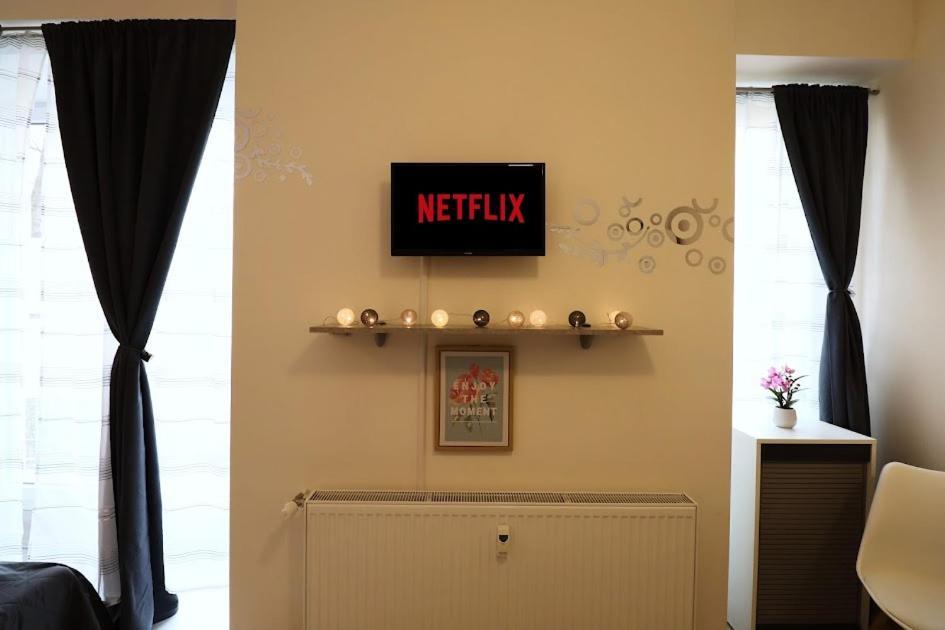 Cosy Studio, 15Min To Old Centre, Self-Check In, Free Wifi, Welcome Drink! 프라하 외부 사진